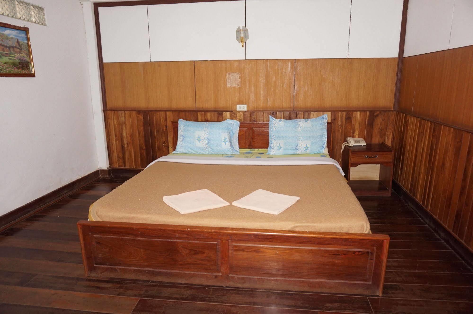 Champa Hotel Pakse Eksteriør bilde