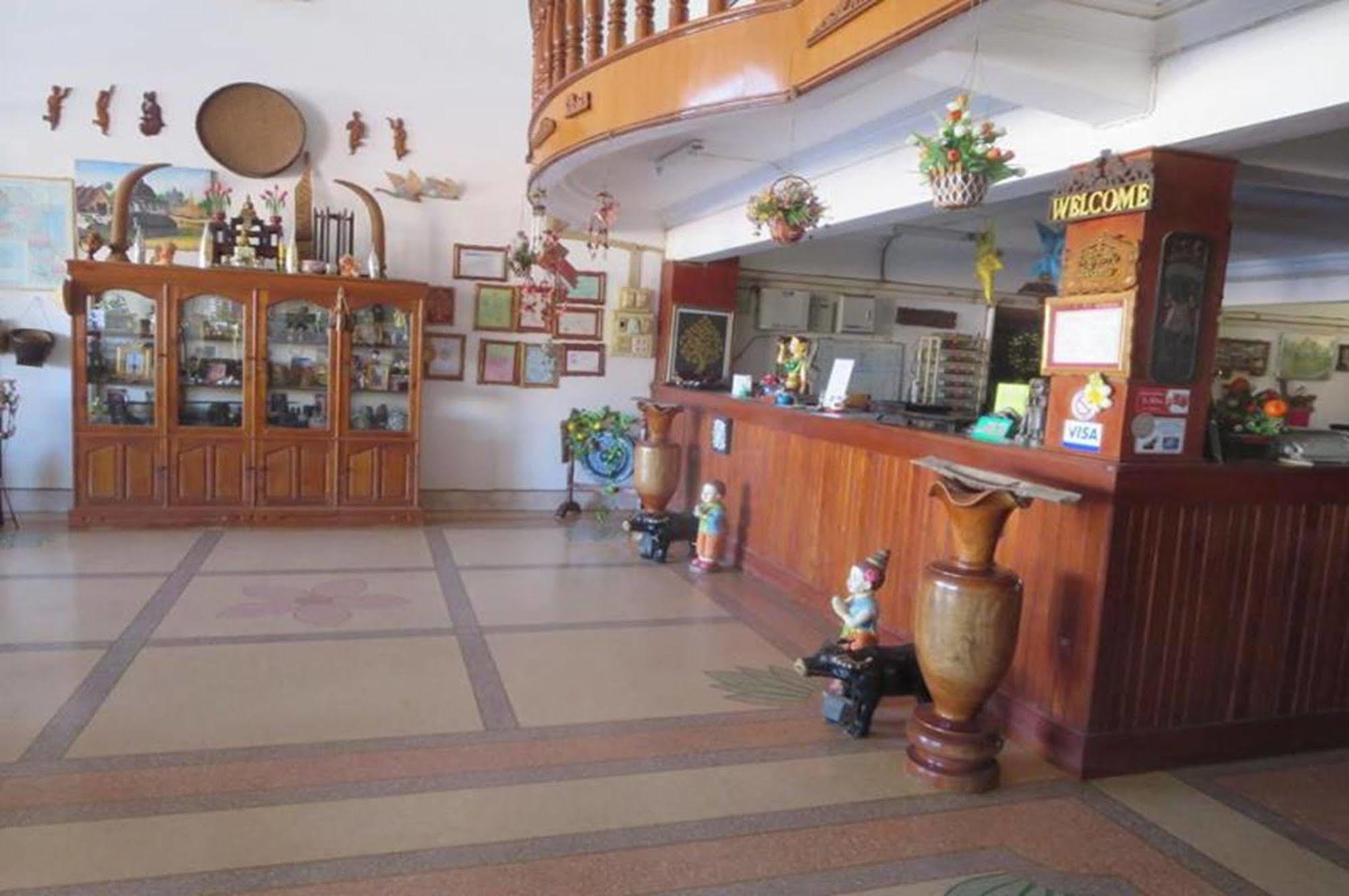 Champa Hotel Pakse Eksteriør bilde
